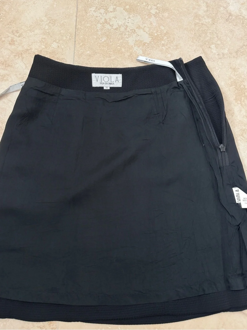VIOLA PER DONNA Black Textured Mini Skirt Size EU 36